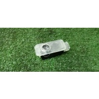 плафон салонный Audi A4 (B8) 2007-2015 2012 4G0052130G