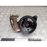 Насос гидроусилителя руля Mazda 626 GE 1996
