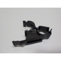 Крепеж VAG A3 (8Y) 2020 04E133248E