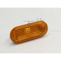 Повторитель передний левый Volkswagen Transporter 5 2004 3B0949117B