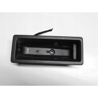 Peugeot 5008 i 09 - 12 разъем ladowarka latarki 9685614080