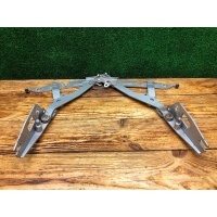Петля крышки багажника Audi A6 C6 (S6,RS6) 2005 526691, 4F5827801