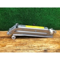 Домкрат Audi A6 C6 (S6,RS6) 2007 4F0011031
