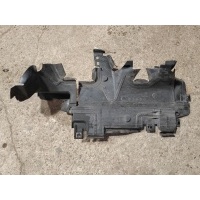 воздуховод (дефлектор) радиатора Volkswagen Touareg 3 2019 760121283AM