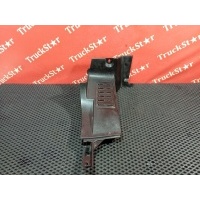 Накладка на порог левая Renault T 7484520514