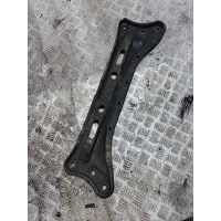Балка под КПП Mazda 626 GF 1998