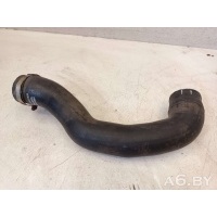 Патрубок интеркулера Opel Astra H 2007 55557038,315840884