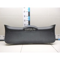 Обшивка двери багажника Ford Focus II (2005 - 2008) 1701355