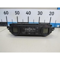 Блок управления климатической установкой Ford Focus II (2005 - 2008) 3M5T18C612AR
