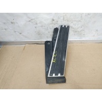 Педаль газа Porsche Panamera 970 2011 97042302100