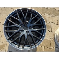 Колесо алюминиевая audi oe audi a4 b9 8w601025dd 8.0 