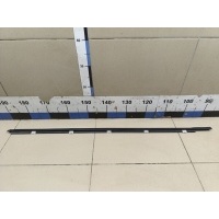 Накладка стекла переднего левого HYUNDAI Elantra 2011-2016 822103X000