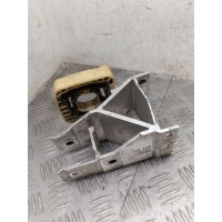 крепление кассеты радиаторов левое нижнее BMW 7 G11/G12 2017 7357215,51117357215