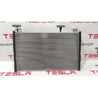 Радиатор кондиционера Tesla Model S 2-й рест. 2021 1588209-00-C,1619166-00-A