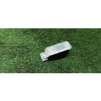 плафон салонный Audi A5 /S5 Coupe/Sportback 2010 4B0947415A