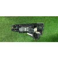 кронштейн ручки Audi Q5 2010 8t2837886a