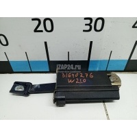 Ограничитель двери Mercedes Benz W202 (1993 - 2000) 2027200216
