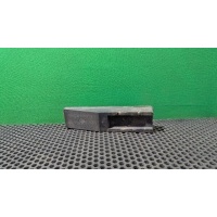 Опора под домкрат (поддомкратная подушка) Audi A6 C6 (S6,RS6) 2005 4F0 802 847