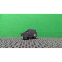 Моторчик заслонки печки Mercedes ML W164 2006 EFB336, 929888G