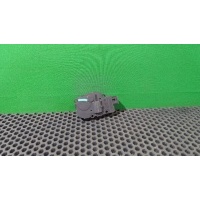 Моторчик заслонки печки Mercedes ML W164 2006 EFB336, 929888G