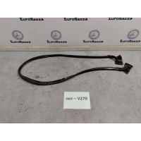 Уплотнитель крышки багажника Mercedes R230 Mercedes W230 SL 2001-2011 A2307500098