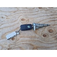 Замок ключ вкладыш ручки левый передняя skoda superb ii 3t0837167b