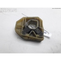 Кронштейн радиатора Volkswagen Passat B6 2006 1k0121367g