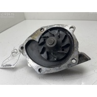 Насос водяной охлаждения Mitsubishi Carisma 2002