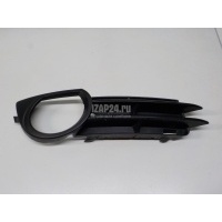 Решетка в бампер правая VAG A3 [8PA] Sportback (2004 - 2013) 8P4807682B