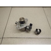 Насос (ТНВД) бензиновый Mercedes Benz G-Class W463 1989 2780701101
