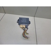 Блок управления парктроником Land Rover Discovery III (2004 - 2009) YWC500313