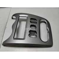 Накладка декоративная Renault Logan (2005 - 2014) 8200739440