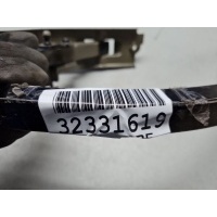 Петля крышки багажника правая Toyota Camry V70 2017- 6451006280