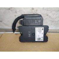 Блок ручника (стояночного тормоза) Volkswagen Touareg 2 2014 7P0907801F,3C0973763A