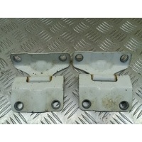 Петля крышки багажника Mitsubishi L200 (2015-2022) Пикап 2016 MN136381
