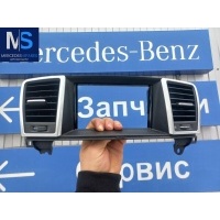 Дефлектор обдува салона Mercedes ML W166 2014 A1668300854,1668300854,A1668300754,A1668300654,A1668300054,1668300754,1668300654,1668300054