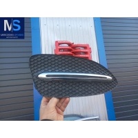 Заглушка (решетка) в бампер Mercedes B W246 2014 A2468852822,2468852822