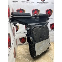 Корпус воздушного фильтра AUDI Q7 4M 2017 4m0133837