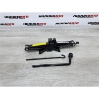 Домкрат Hyundai IX35 2010 091102S100