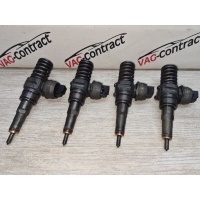 Форсунка топливная Volkswagen Jetta 5 2005 038130073BN, 038130073BL
