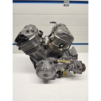 Двигатель в сборе rc33e