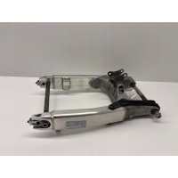 Honda vtr1000f 02 рычаг задняя ось