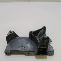 Кронштейн двигателя правый Renault Twingo (2007 - 2014) 8200871583