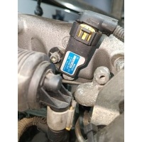 Датчик абсолютного давления Opel Zafira 8V 2005 0281002845