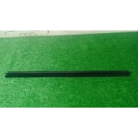 накладка стекла переднего Land Rover Range Rover III (LM) 2002-2012 2003 CGE000250