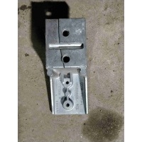 Кронштейн Audi A6 C5(1997-2004) 1999 4B9813384A