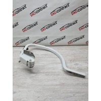 Петля крышки багажника Volkswagen Jetta 6 2012 5C6827301E