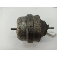 Подушка крепления двигателя Audi A4 B5 (1994-2001) 1996 8D0199379A
