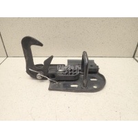 Крючок капота VAG Passat [B6] (2005 - 2010) 3C0823480