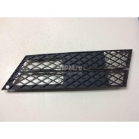 Решетка в бампер левая BMW 5-serie E60/E61 (2003 - 2009) 51117178097